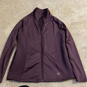 Lightweight athletic jacket
